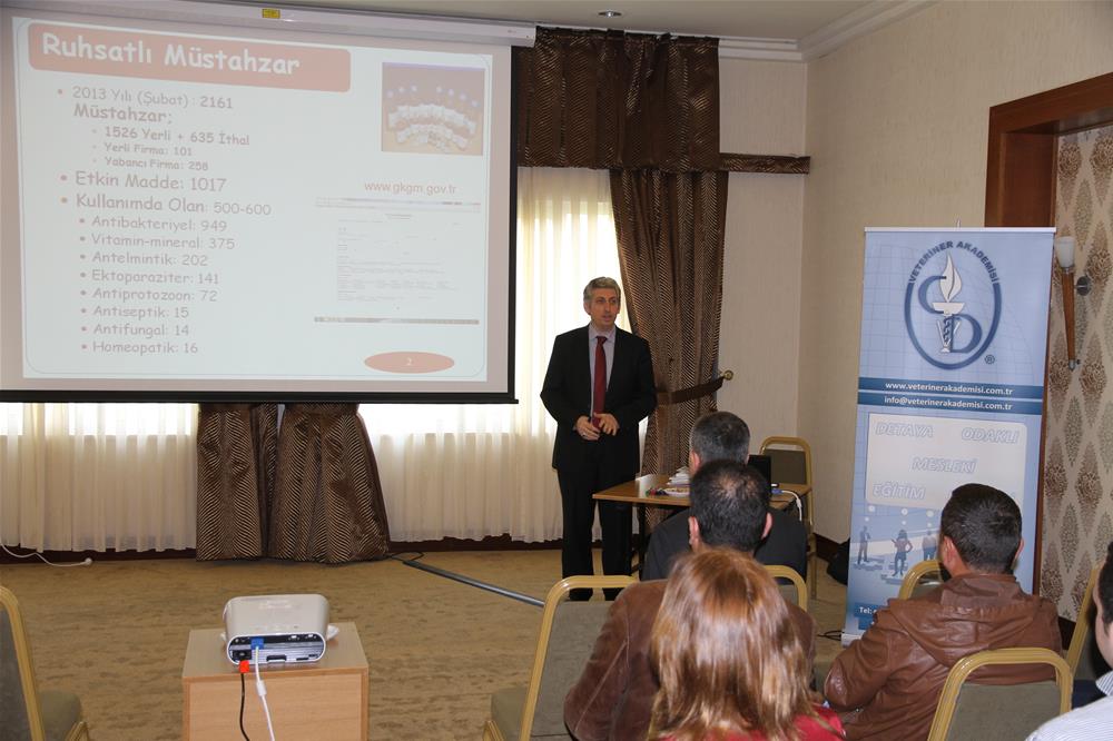 "KLİNİKTE BİLİNÇLİ ANTİBİYOTİK KULLANIMI VE VETERİNER LABORATUVARLARINDAN DESTEK ALIMI" SEMİNERİ