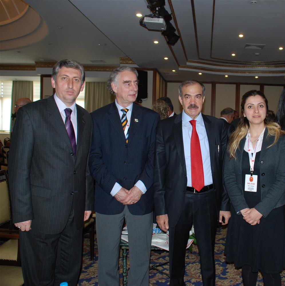 III. TÜRK VETERİNER HEKİMLİĞİ KURULTAYI